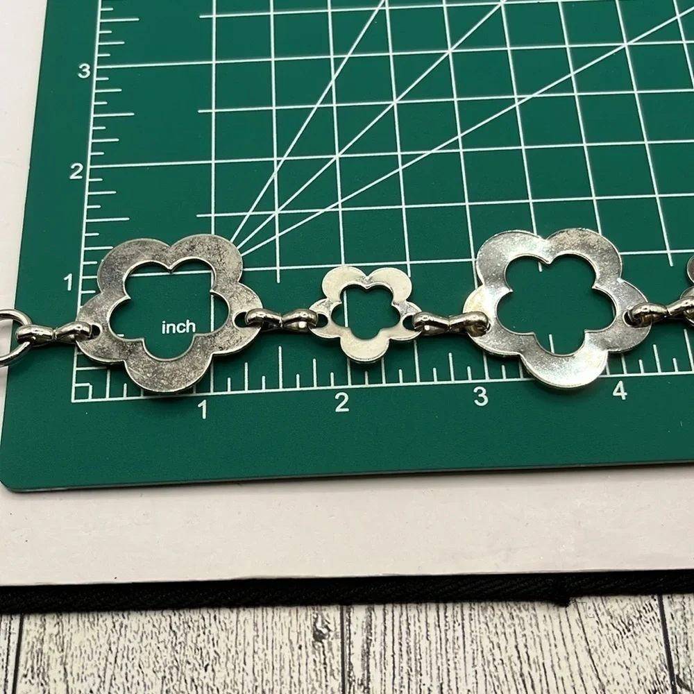 Silver Tone Boho Open Flower Concho Metal Chain Link Belt OS One Size